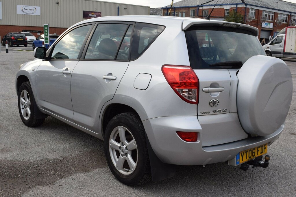 Toyota Rav 4 2.0 Xt4 4Wd Silver #5