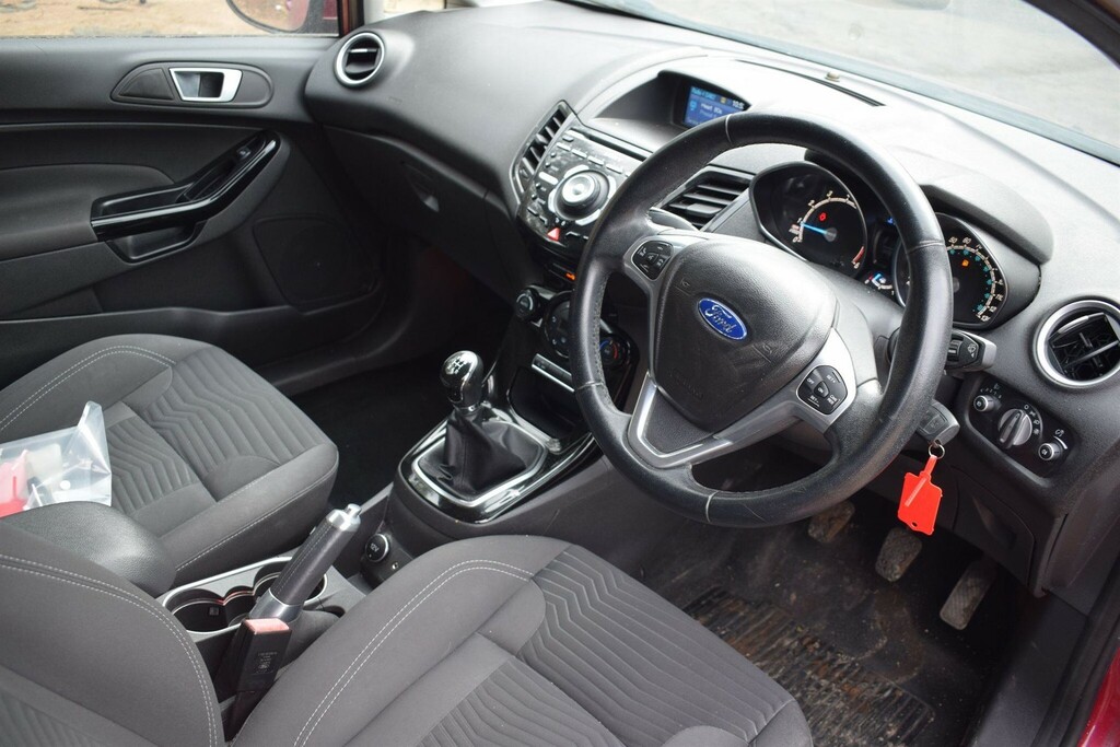 Ford Fiesta 1.0T Ecoboost Titanium Euro 5 Ss YY62PWF Red #3