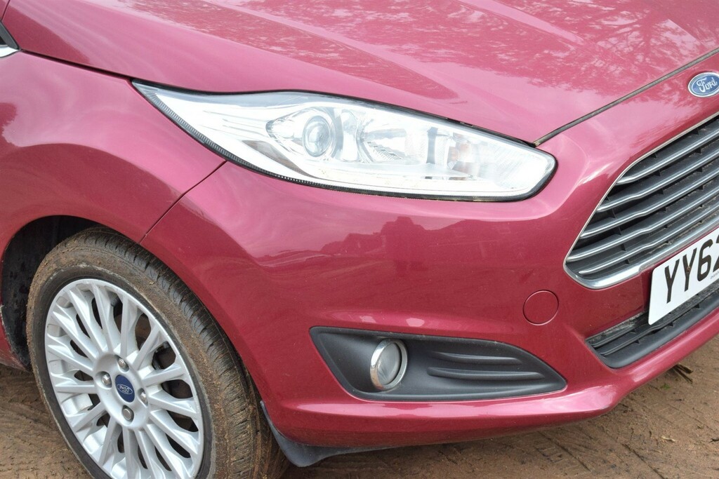 Ford Fiesta 1.0T Ecoboost Titanium Euro 5 Ss YY62PWF Red #6
