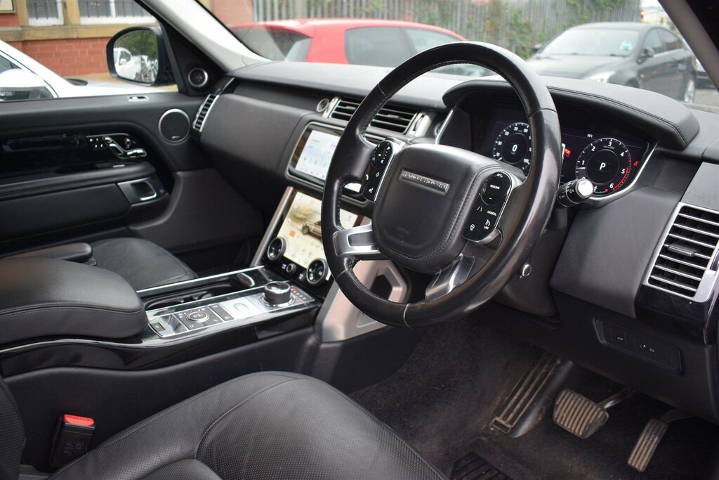 Land Rover Range Rover 4.4 Sd V8 Vogue 4Wd Euro 6 Ss YHZ9864 Black #3