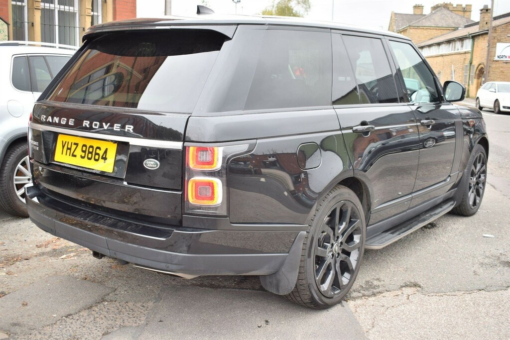 Land Rover Range Rover 4.4 Sd V8 Vogue 4Wd Euro 6 Ss YHZ9864 Black #2