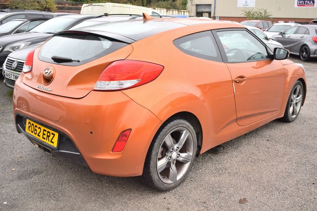Hyundai Veloster 1.6 Gdi Euro 5 Orange #2