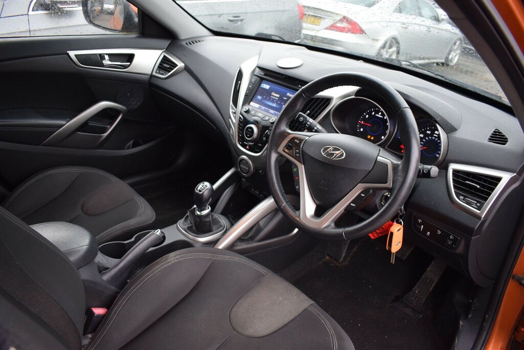 Hyundai Veloster 1.6 Gdi Euro 5 Orange #3