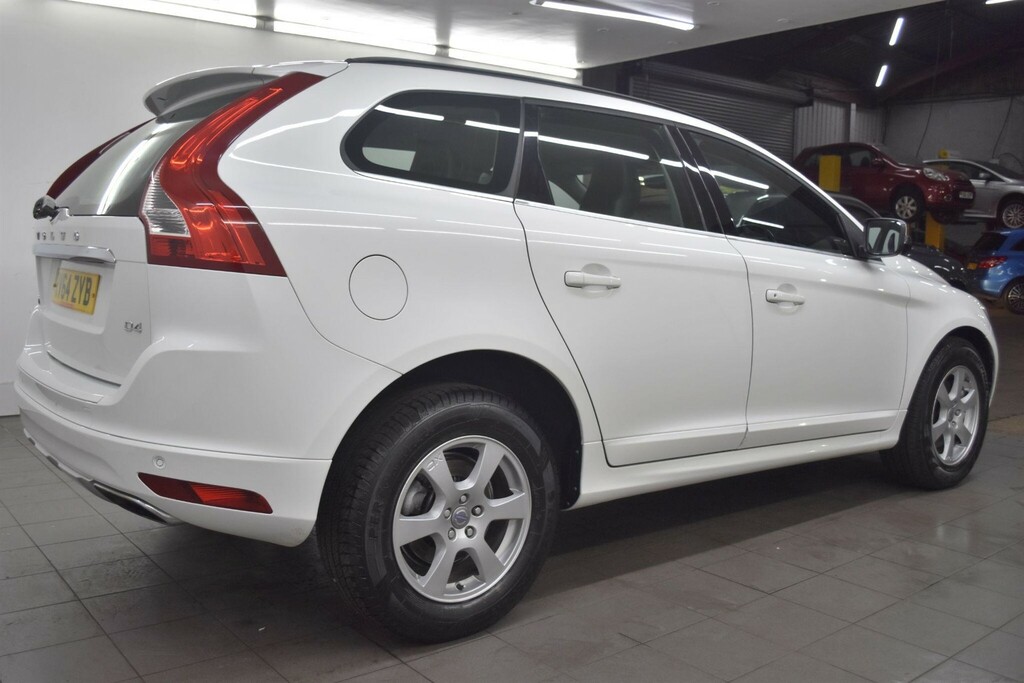 Volvo XC60 2.0 D4 Se Euro 6 Ss RV64ZYB White #2