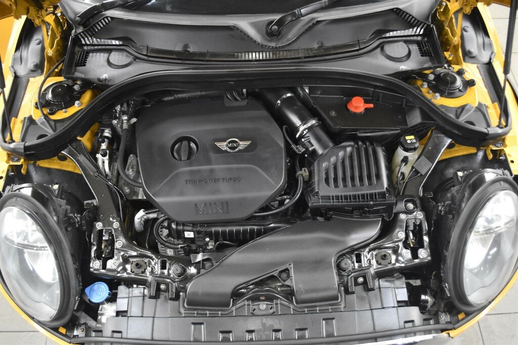 Mini Clubman 1.5 Cooper Euro 6 Ss 6Dr DS16GZP Orange #4