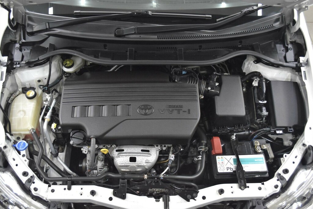 Toyota Auris 1.33 Dual Vvt-i Active Euro 5 Ss White #4
