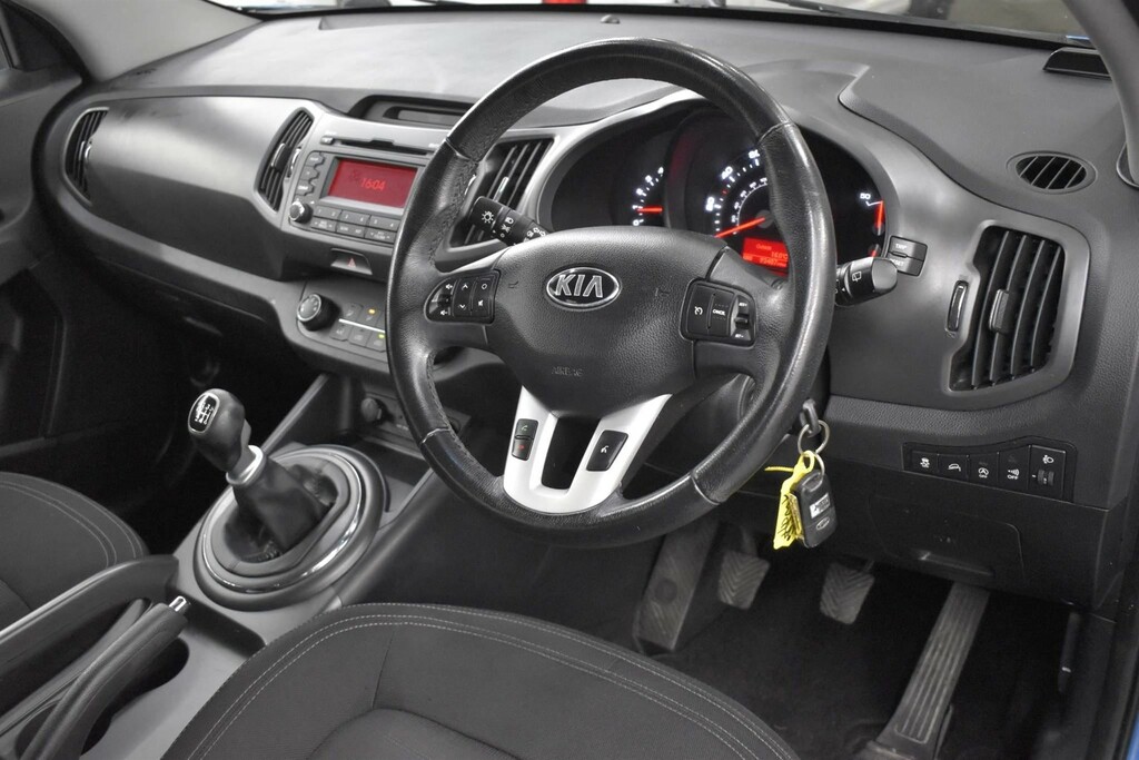 Kia Sportage 1.7 Crdi Ecodynamics 1 2Wd Euro 5 Ss DL13FMK Blue #3