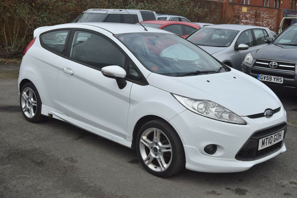 Ford Fiesta 1.6 Td Zetec S White