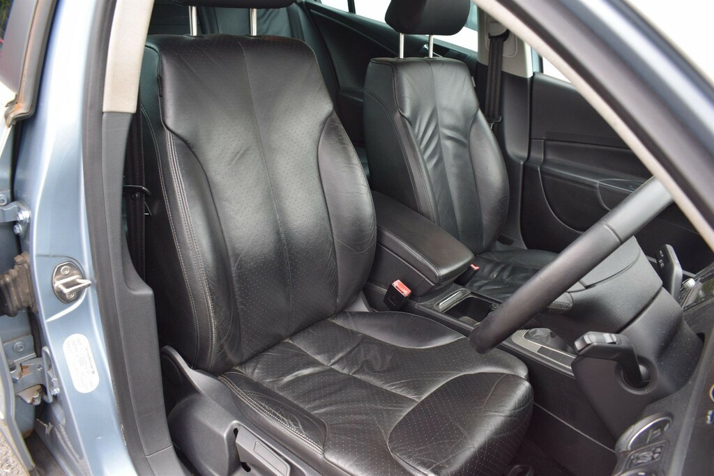 Volkswagen Passat 1.9 Tdi Pd Se Grey #26