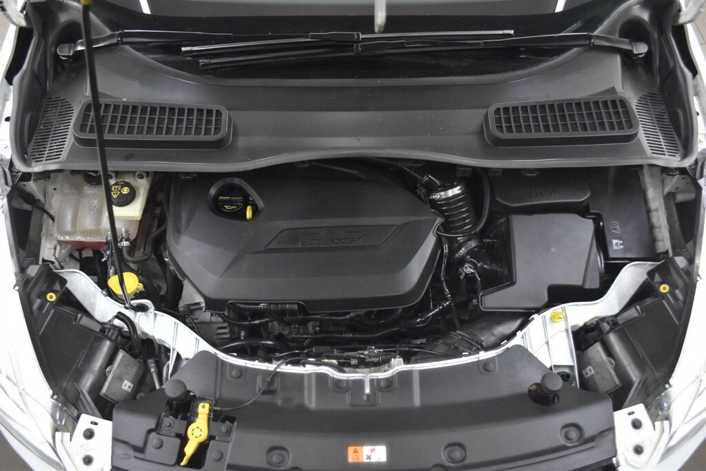 Ford Kuga 1.6T Ecoboost Titanium X Awd Euro 5 Ss EF14CXY White #4