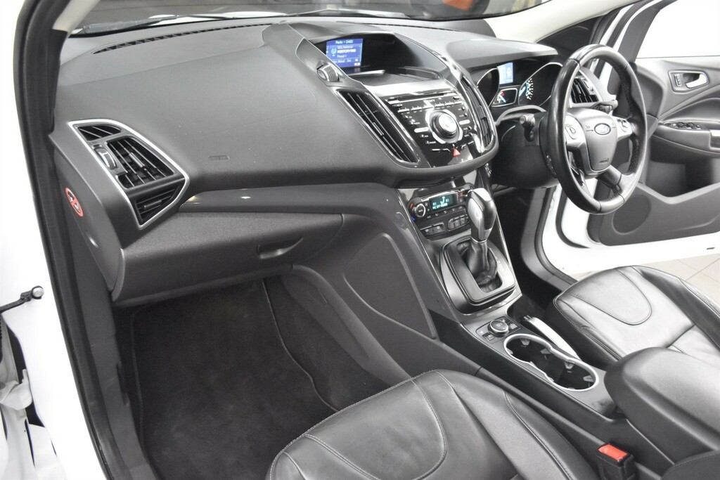 Ford Kuga 1.6T Ecoboost Titanium X Awd Euro 5 Ss EF14CXY White #3