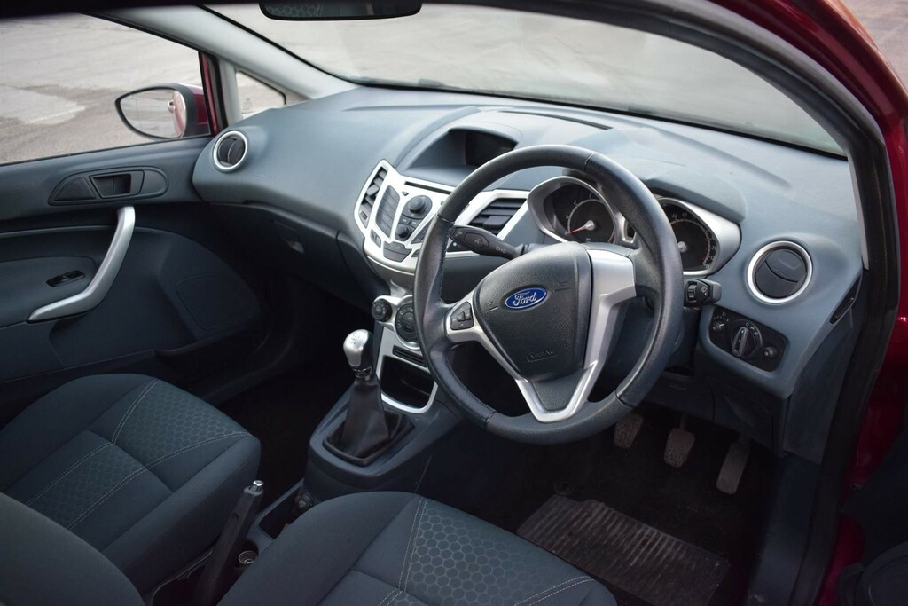Ford Fiesta 1.25 Zetec Red #3