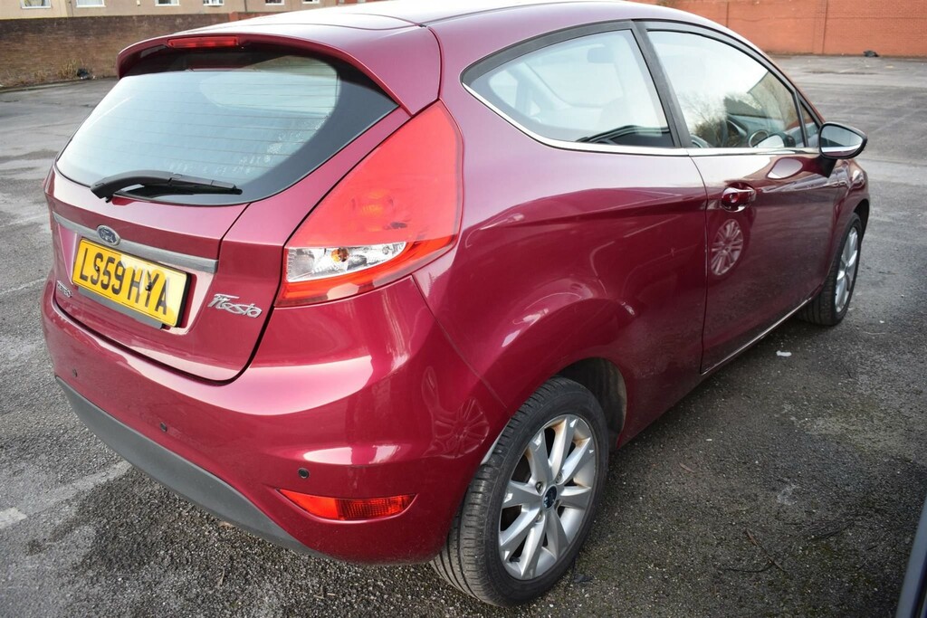 Ford Fiesta 1.25 Zetec Red #5