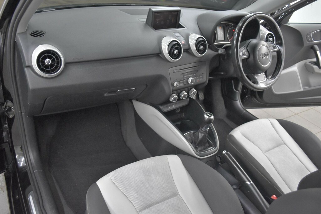Audi A1 1.4 Tfsi Sport Euro 5 Ss FV11CMX Black #3
