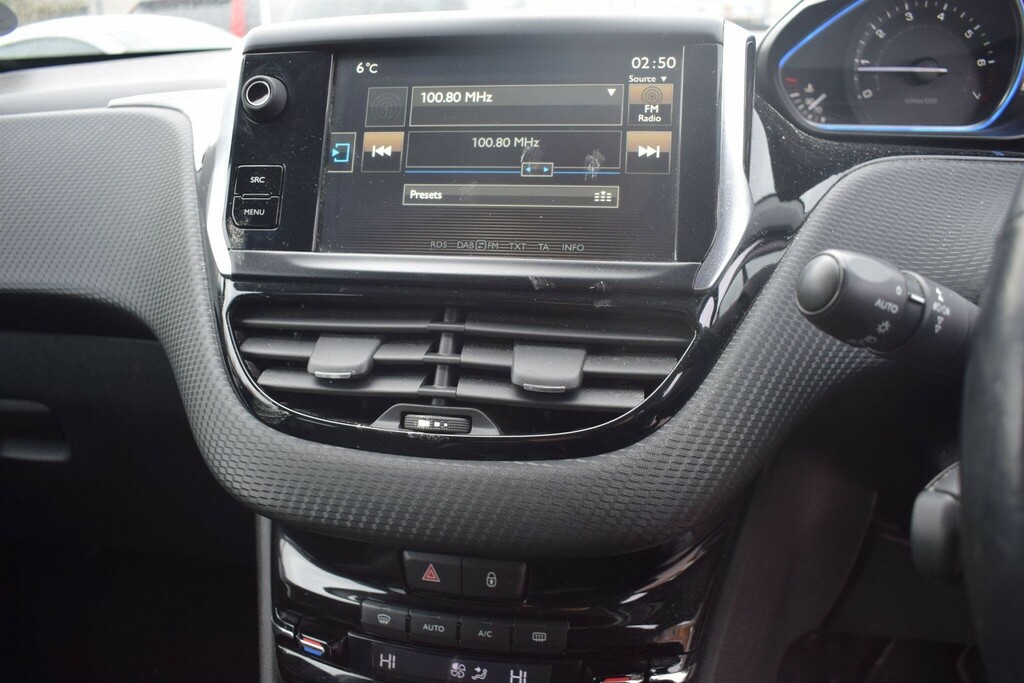 Peugeot 2008 1.6 Vti Allure Euro 5 Grey #4