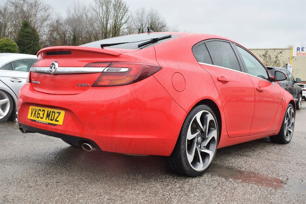 Vauxhall Insignia 2.0T Sri VX Line Nav Hatchback E Red #2