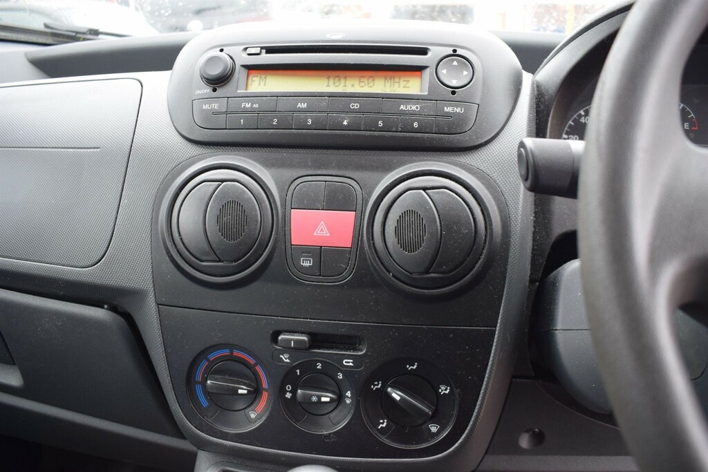 Peugeot Bipper Tepee 1.4 Hdi Outdoor 2 Tronic Euro 4 Red #4