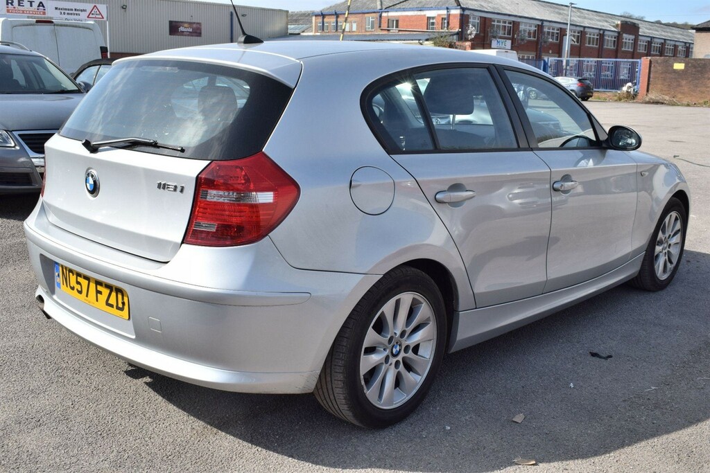 BMW 1 Series 2.0 118I Es Euro 4 Silver #2