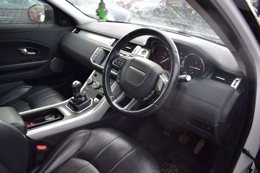 Land Rover Range Rover Evoque 2.0 Ed4 Se Fwd Euro 6 Ss PX68XFU White #3