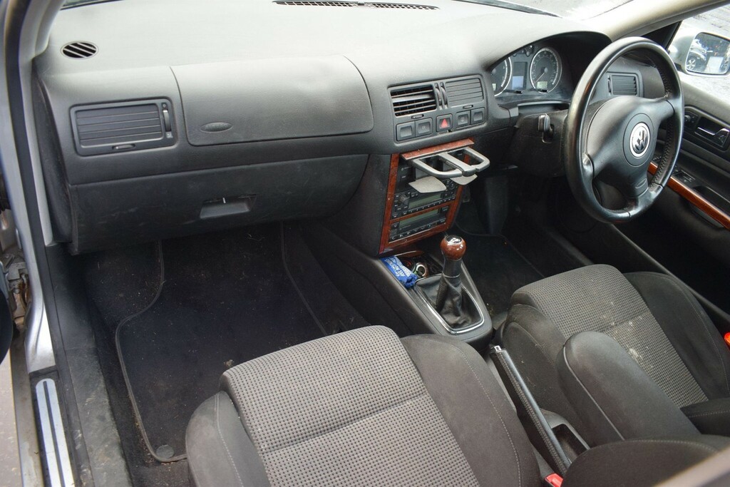Volkswagen Bora 2.0 S  #19