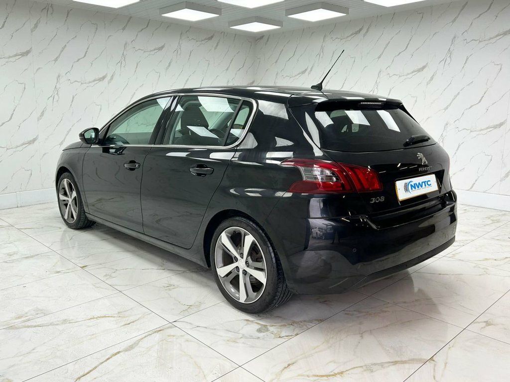 Peugeot 308 1.2L Allure Black #6