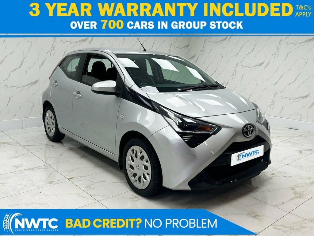 Toyota Aygo 1L X-play Silver