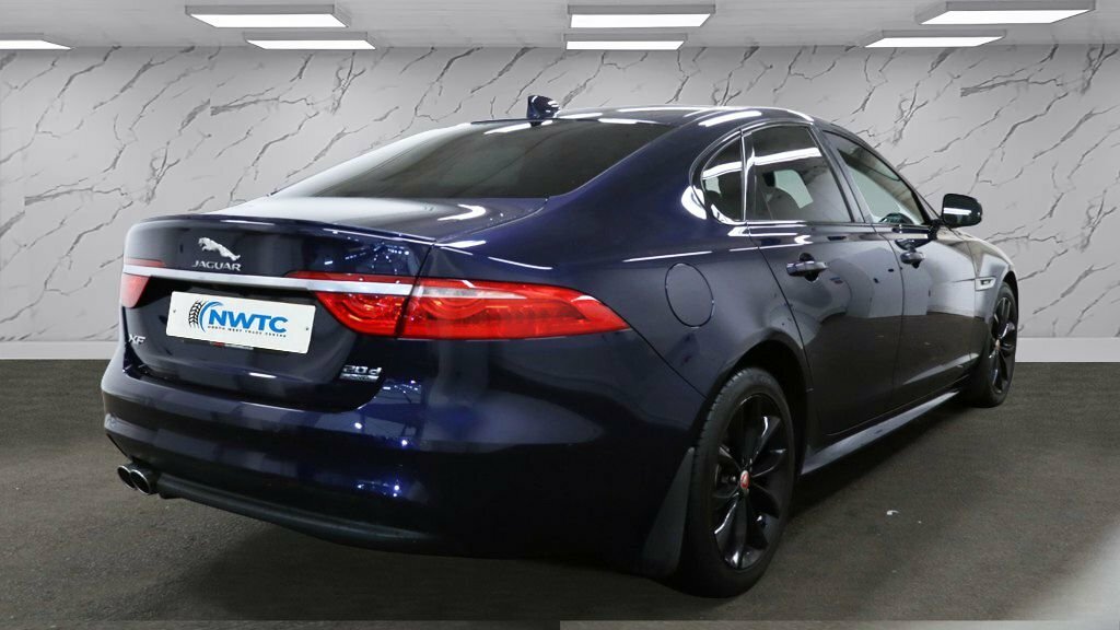 Jaguar XF 2L R-sport HV66UTC Blue #4