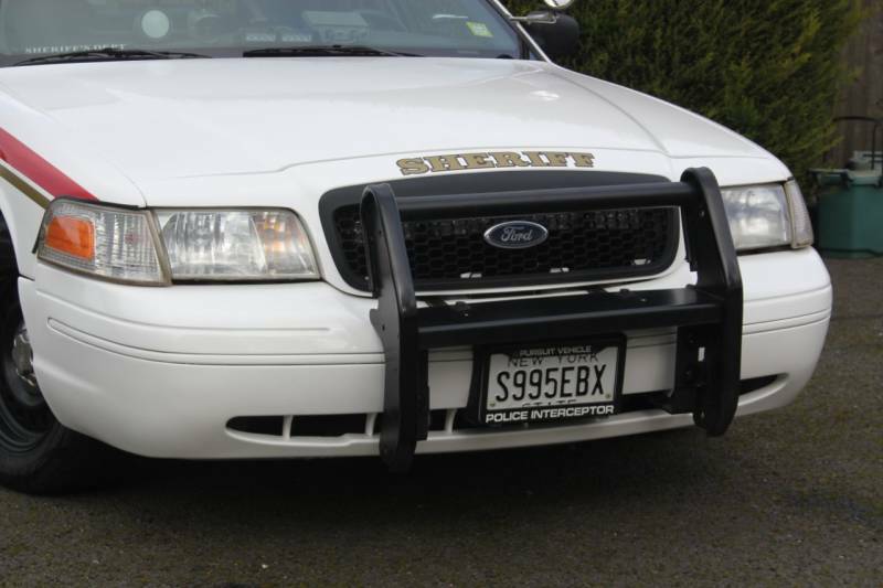 Ford P71 Police Interceptor - 1999 S S995EBX White #2