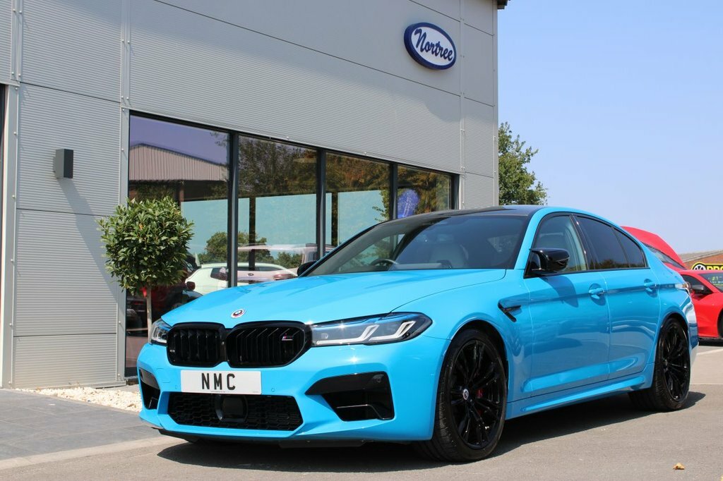 BMW M5 4.4L Competition Blue