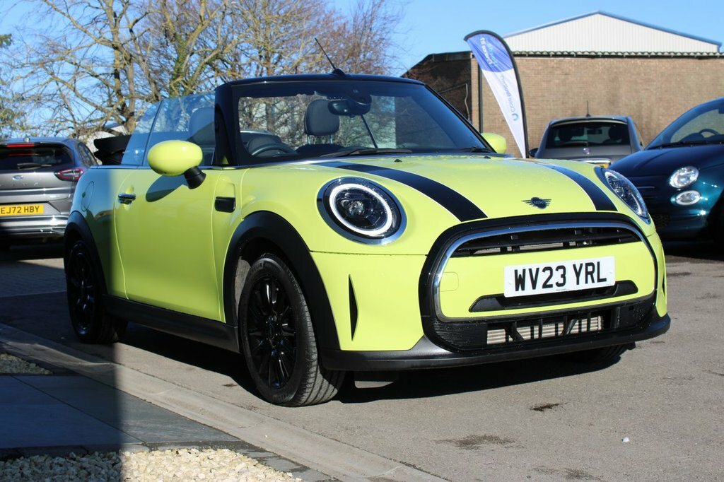 Mini Convertible 1.5L Cooper Classic Yellow #6