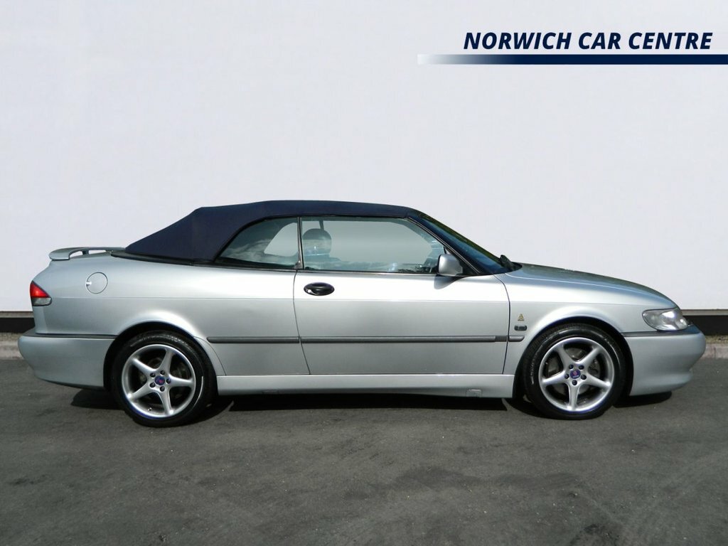 Saab 9-3 2.0I Se Red #8