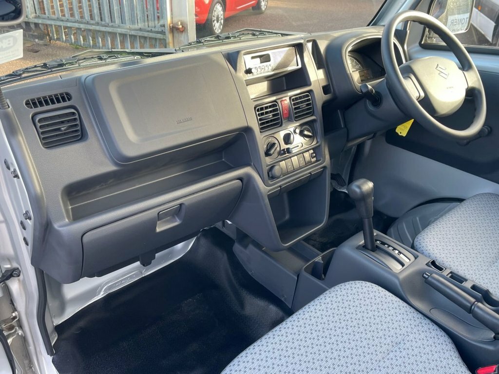Suzuki Carry Petrol Silver #3
