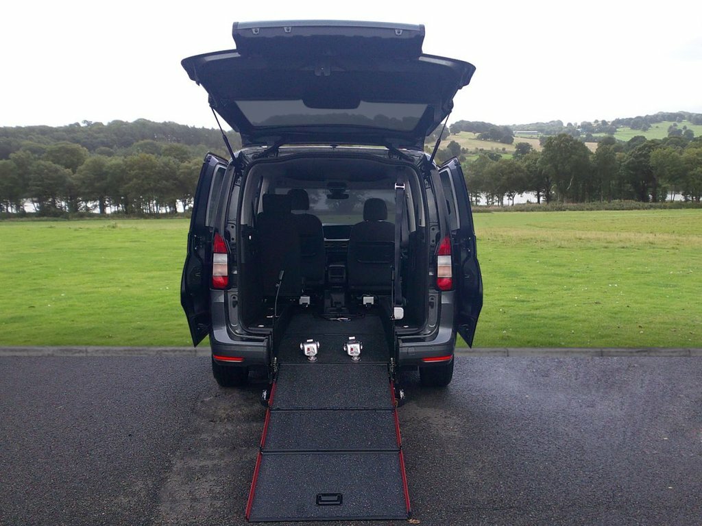 Ford Tourneo Connect 2L Titanium Grey #3