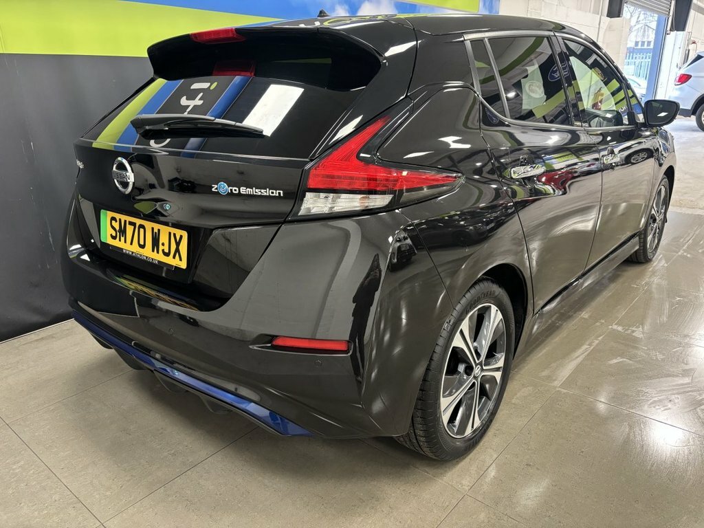 Nissan Leaf Hatchback SM70WJX Black #4