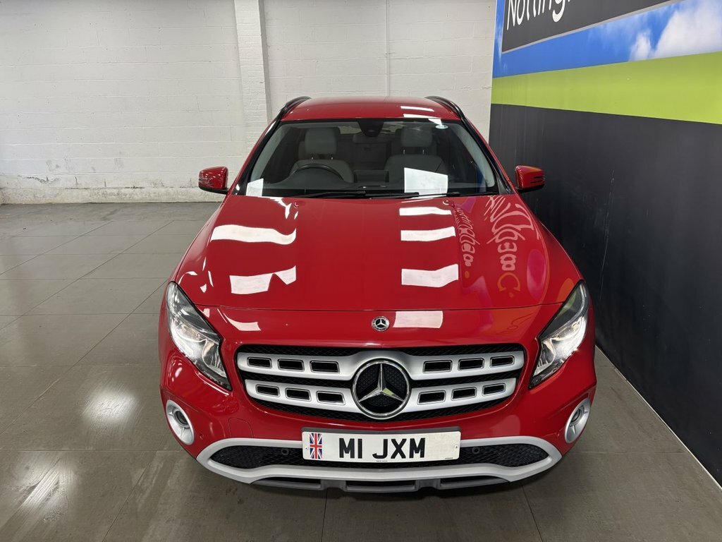 Mercedes-Benz GLA Class 1.6L Se Red #3