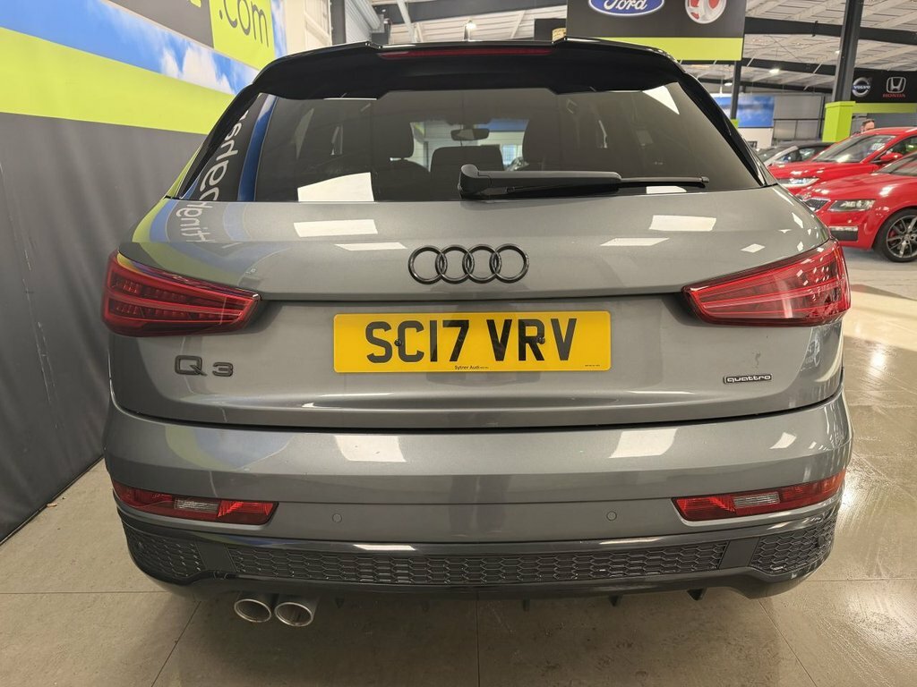 Audi Q3 2L Black Edition SC17VRV Grey #5
