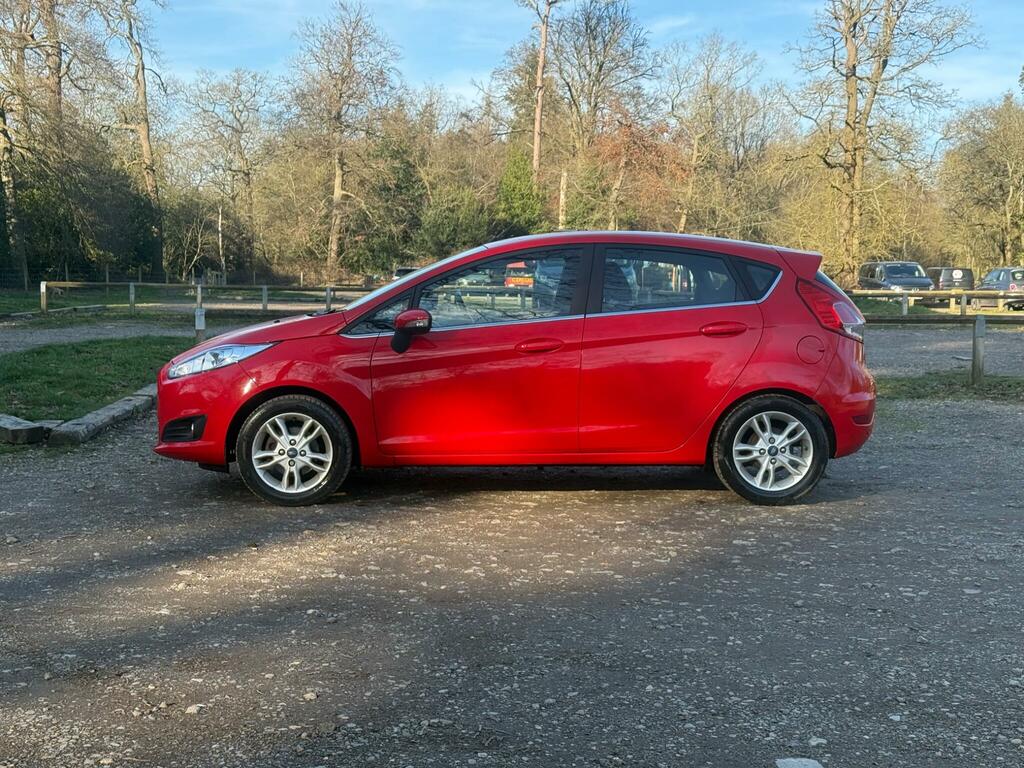 Ford Fiesta 1.25 Zetec Euro 5 BT15WLU Red #4
