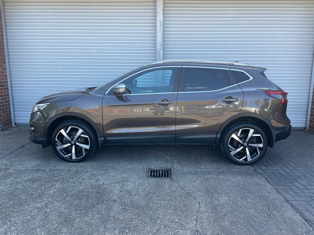 Nissan Qashqai Dci Tekna Plus VF17VDN Brown #3