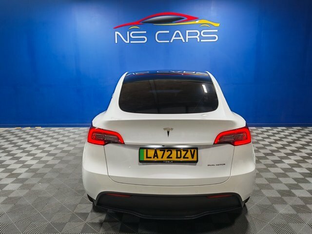 Tesla Model Y Motor Long Range Suv LA72DZV White #4