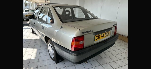 Vauxhall Cavalier 1598Cc Silver #5