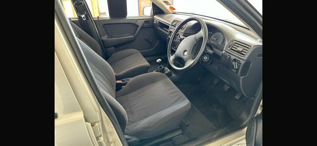 Vauxhall Cavalier 1598Cc Silver #6
