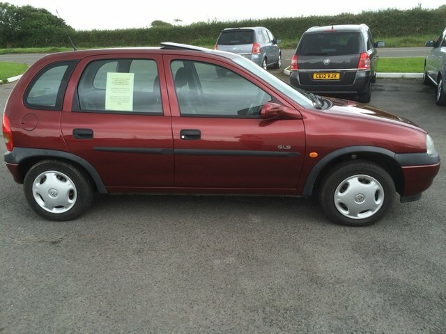 Vauxhall Corsa Gls Hatchback X486RDE Red #2