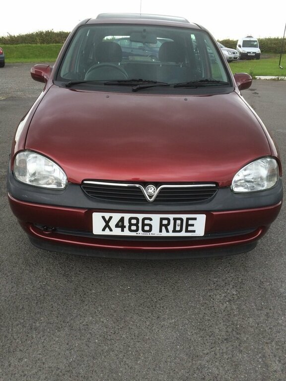 Vauxhall Corsa Gls Hatchback X486RDE Red #4