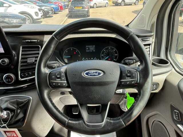 Ford Transit Custom 320 Ecoblue Limited Crew HT71NVH White #6