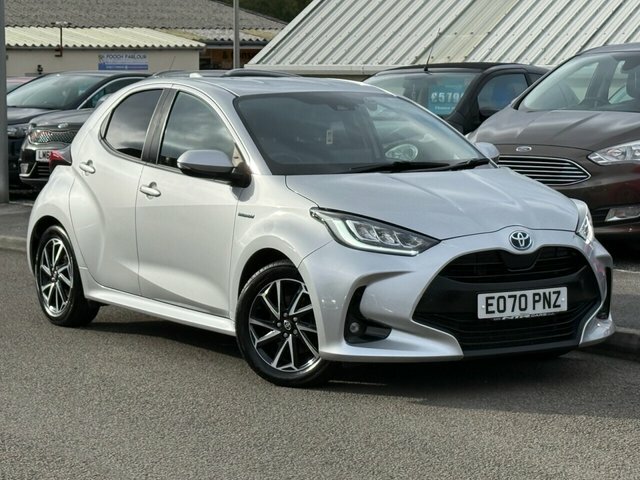 Toyota Yaris Vvt-h Design Hatchback Silver