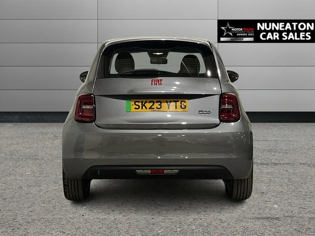 Fiat 500E 42Kwh Red Hatchback 118 Ps Red #4