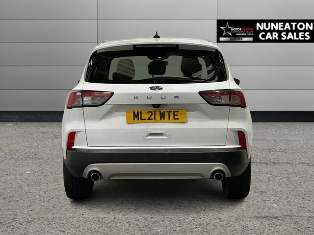 Ford Kuga 1.5T Ecoboost Titanium First Edition Suv Petro ML21WTE White #4
