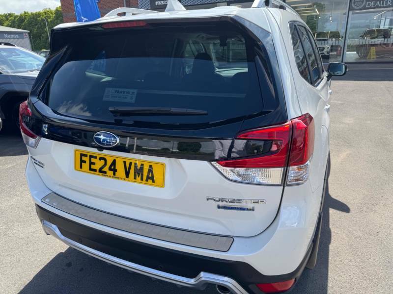Subaru Forester 2.0 E-boxer Xe Premium Lineartronic 4Wd Euro 6 S White #5