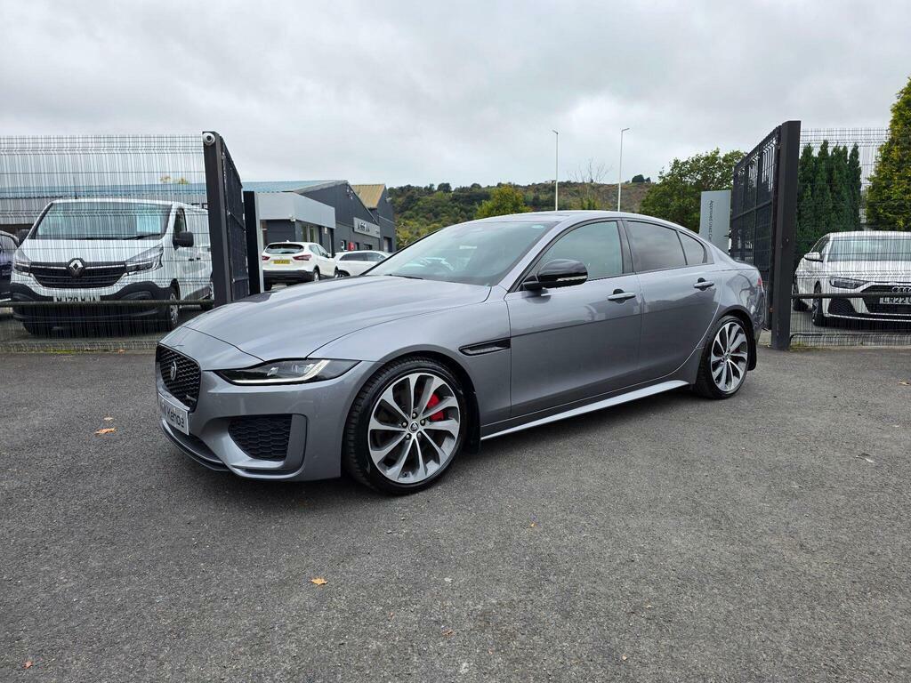 Jaguar XE 2.0 D200 Mhev R-dynamic Hse Black Saloon Grey #5