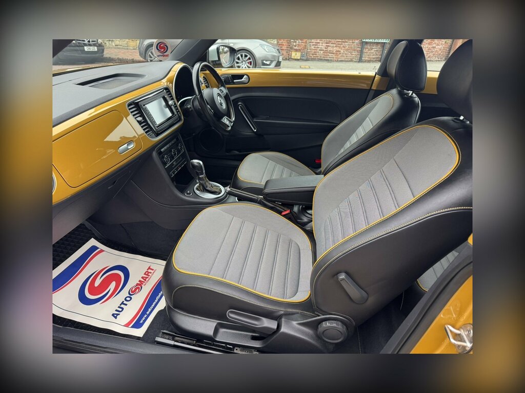 Volkswagen Beetle 1.4 Tsi Dune Hatchback Dsg Eu Yellow #2